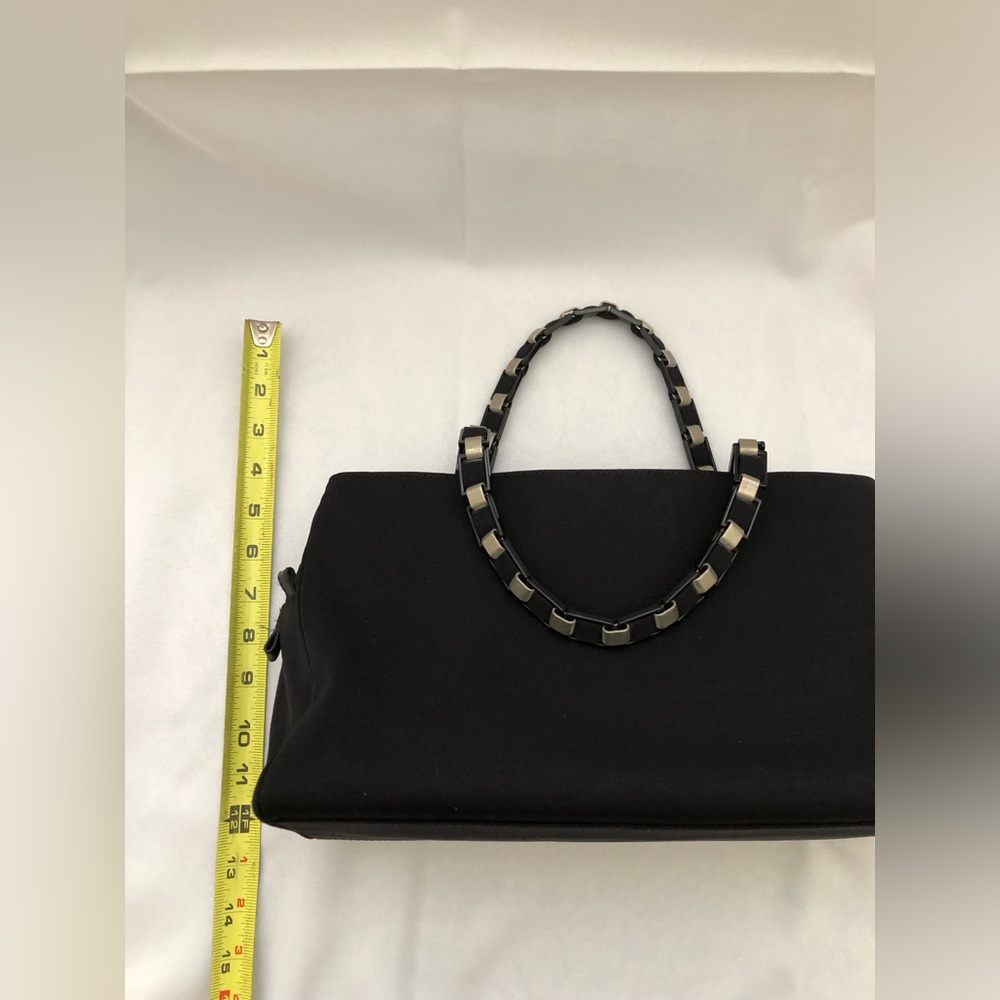 Salvatore Ferragamo Black Canvas Handbag With Leather & Chain Handles - Picture 11 of 16